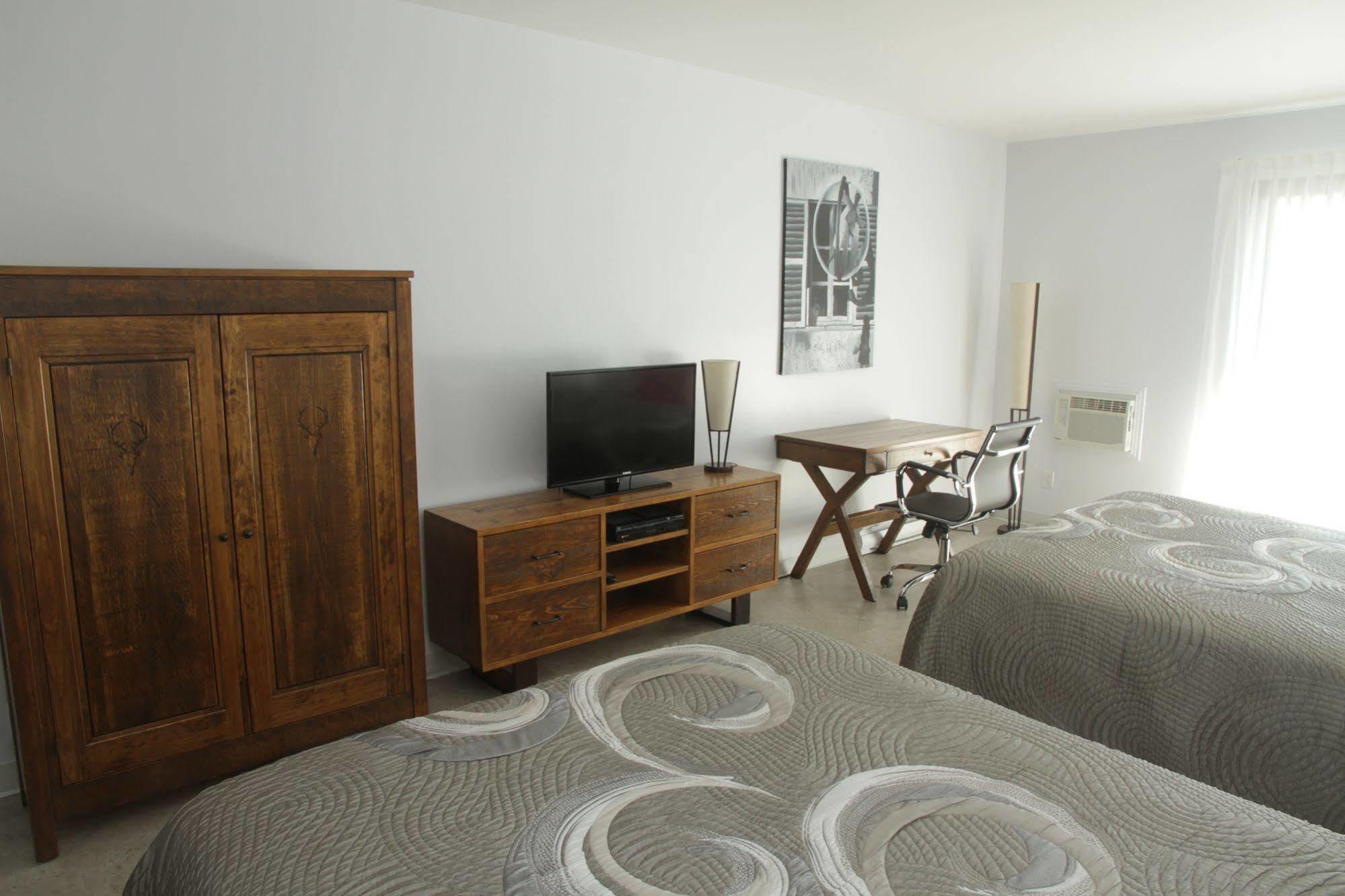 Motel Le Martinet La Pocatiere Luaran gambar